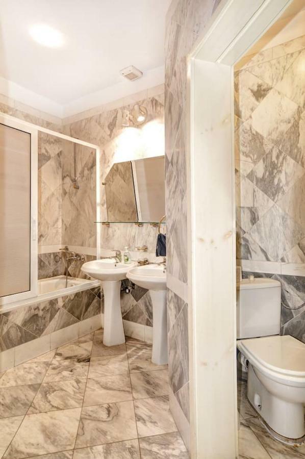 Aristocratic, Elegant, Designer Top Central Apartment Sofia Exteriör bild