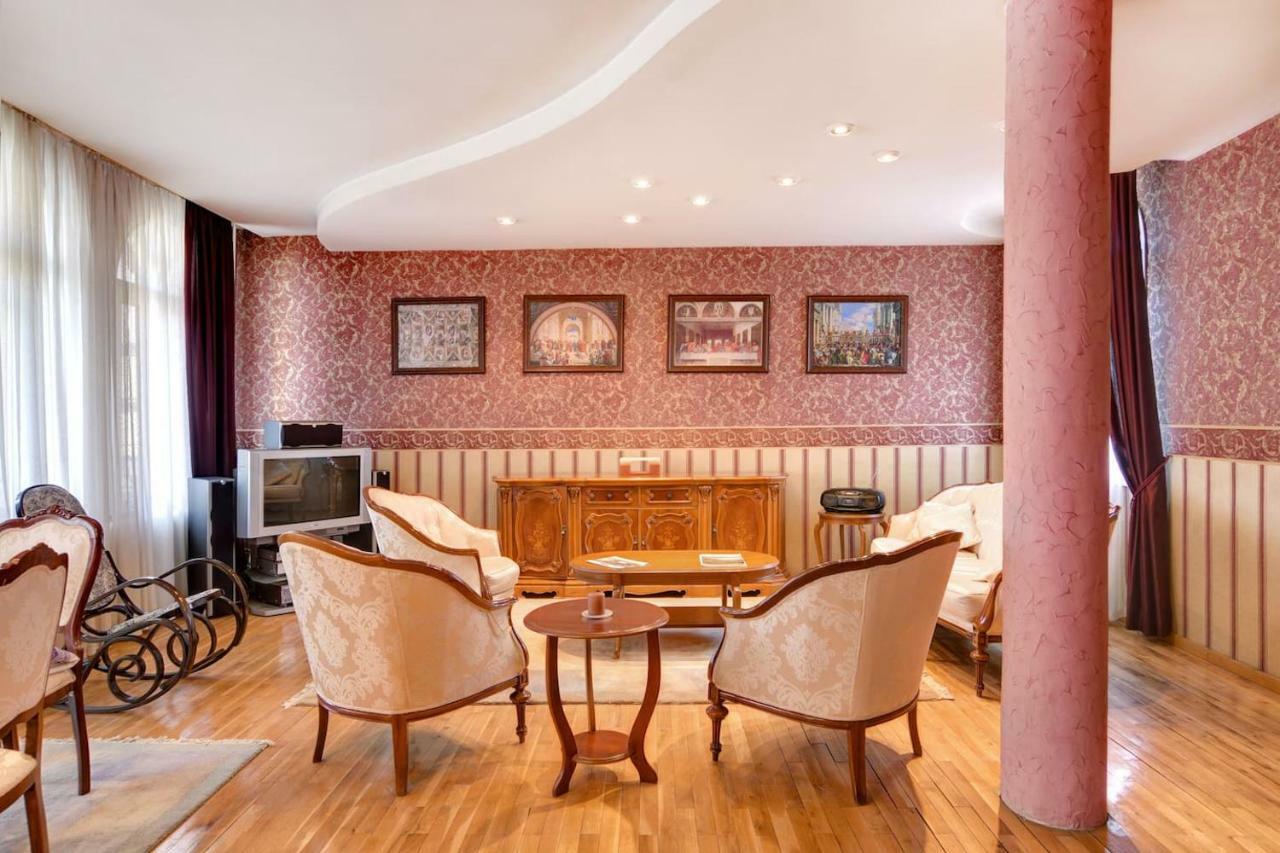 Aristocratic, Elegant, Designer Top Central Apartment Sofia Exteriör bild