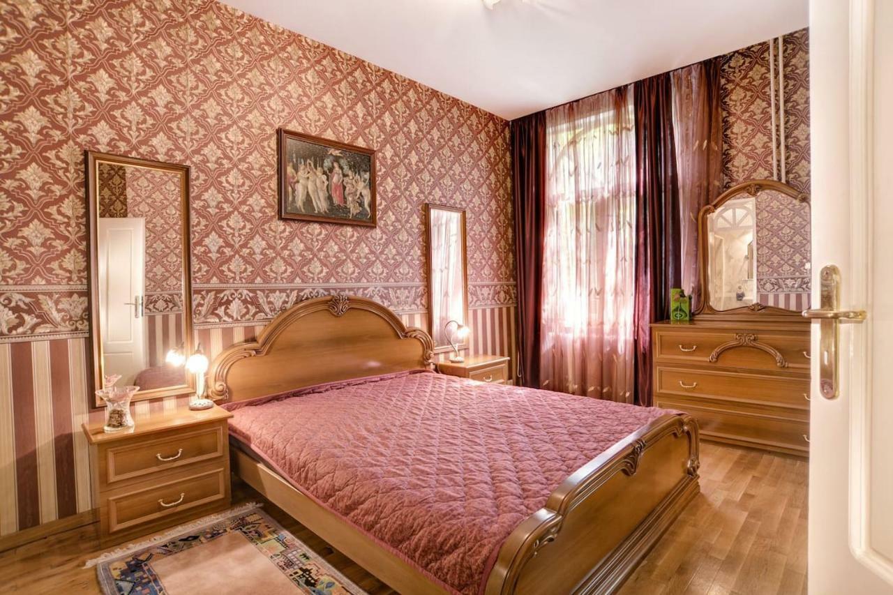 Aristocratic, Elegant, Designer Top Central Apartment Sofia Exteriör bild
